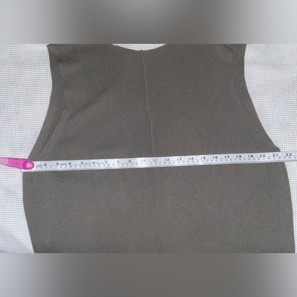 Women’s ZARA oversized kaki green knit deep V open back maxi dress Size small - Picture 10 of 15